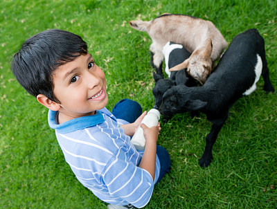 奶粉不易溶解，到底是好還是不好呢？媽媽們該怎麽辦呢？